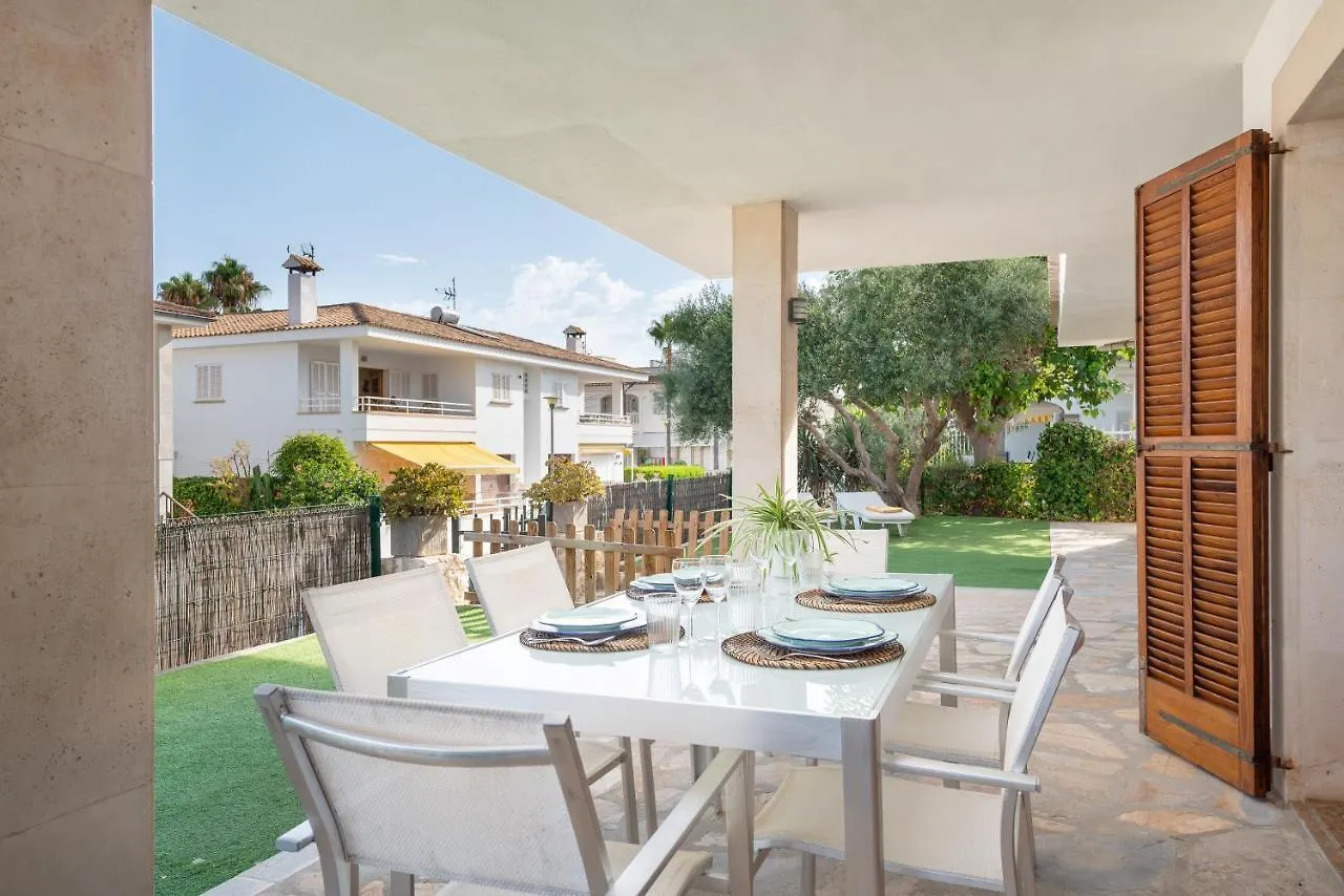 Villa Bugambilia Muro Holiday home